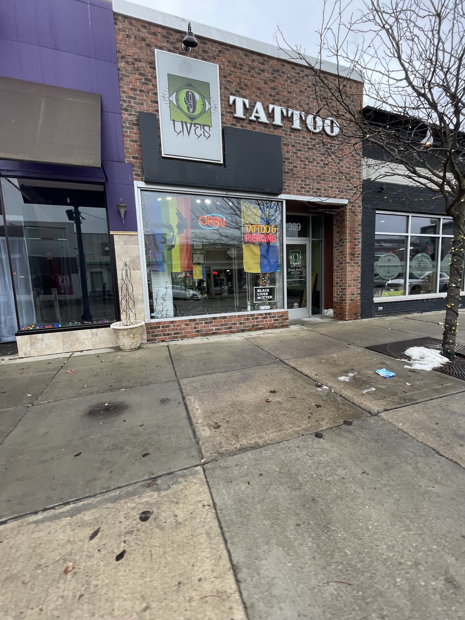 9 Lives Tattoo in Ferndale