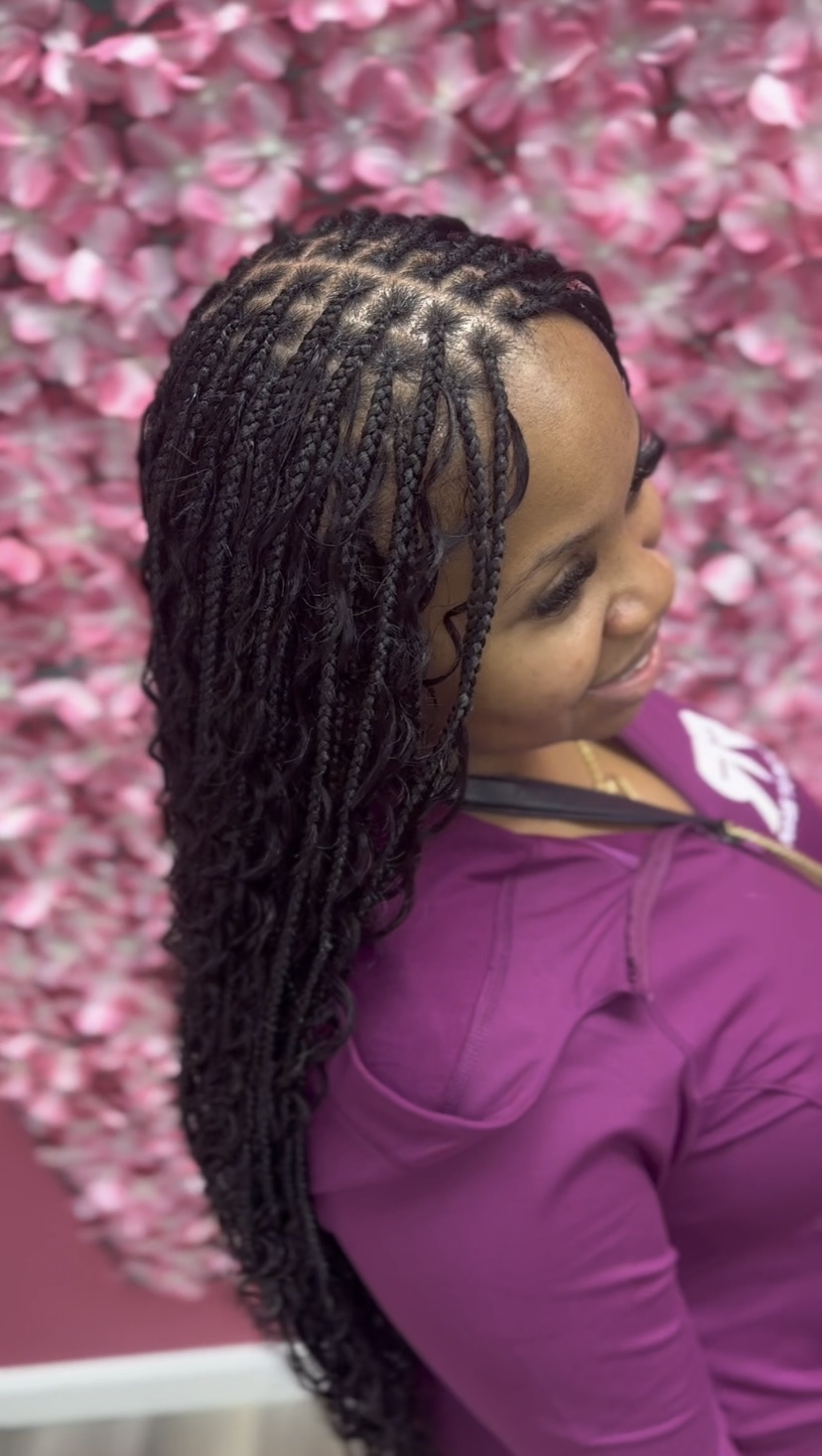 ADA Hair Braiding in Hazel Park