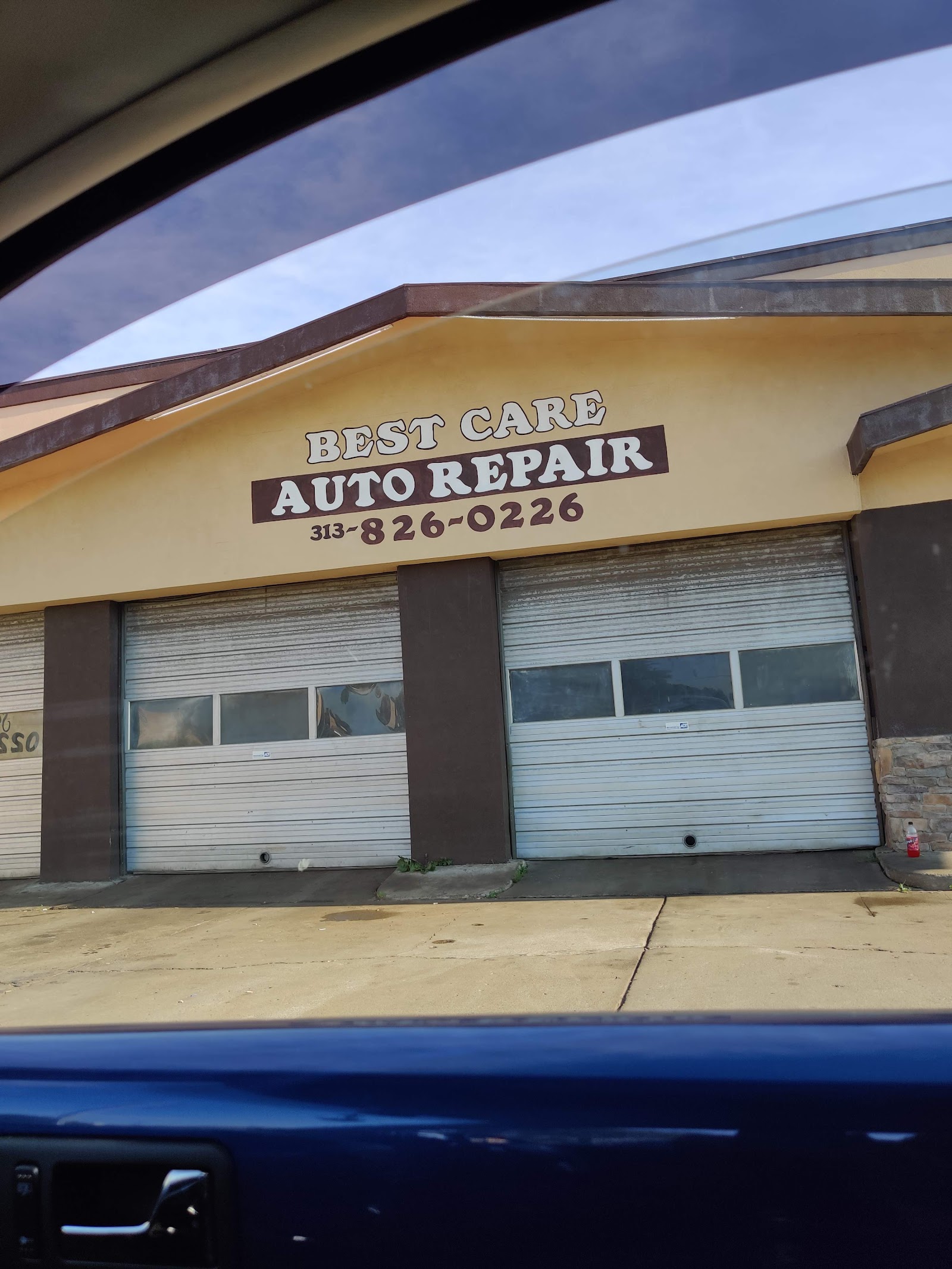 Best Deals Auto Sales Detroit — photo