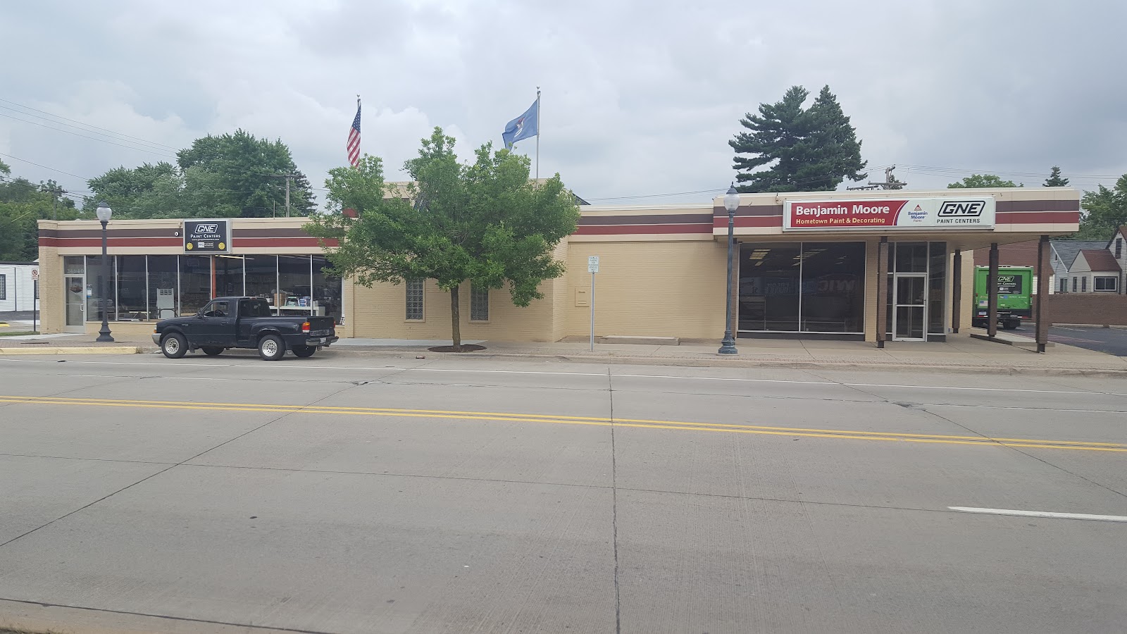 GNE Paint Center — photo