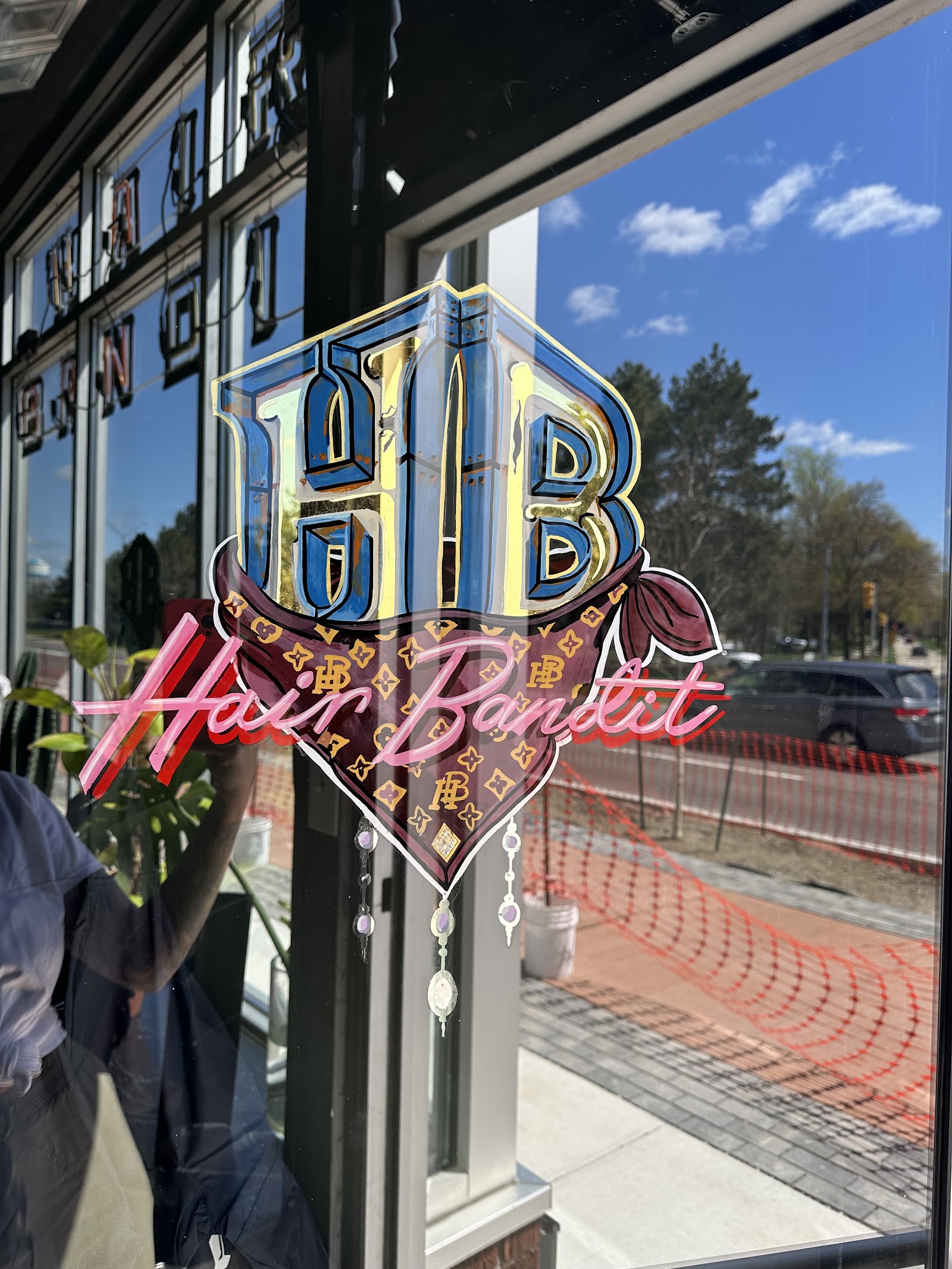 Hair Bandit in Pleasant Ridge