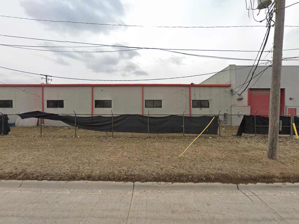 Final Mile Towing - Center Line — photo