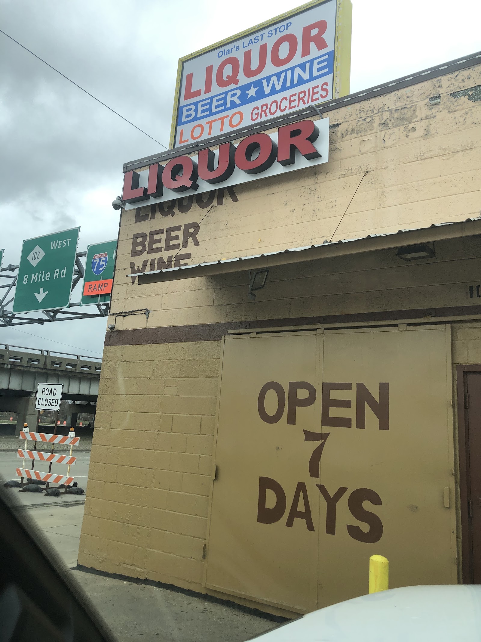 Olar's Last Stop in Hazel Park